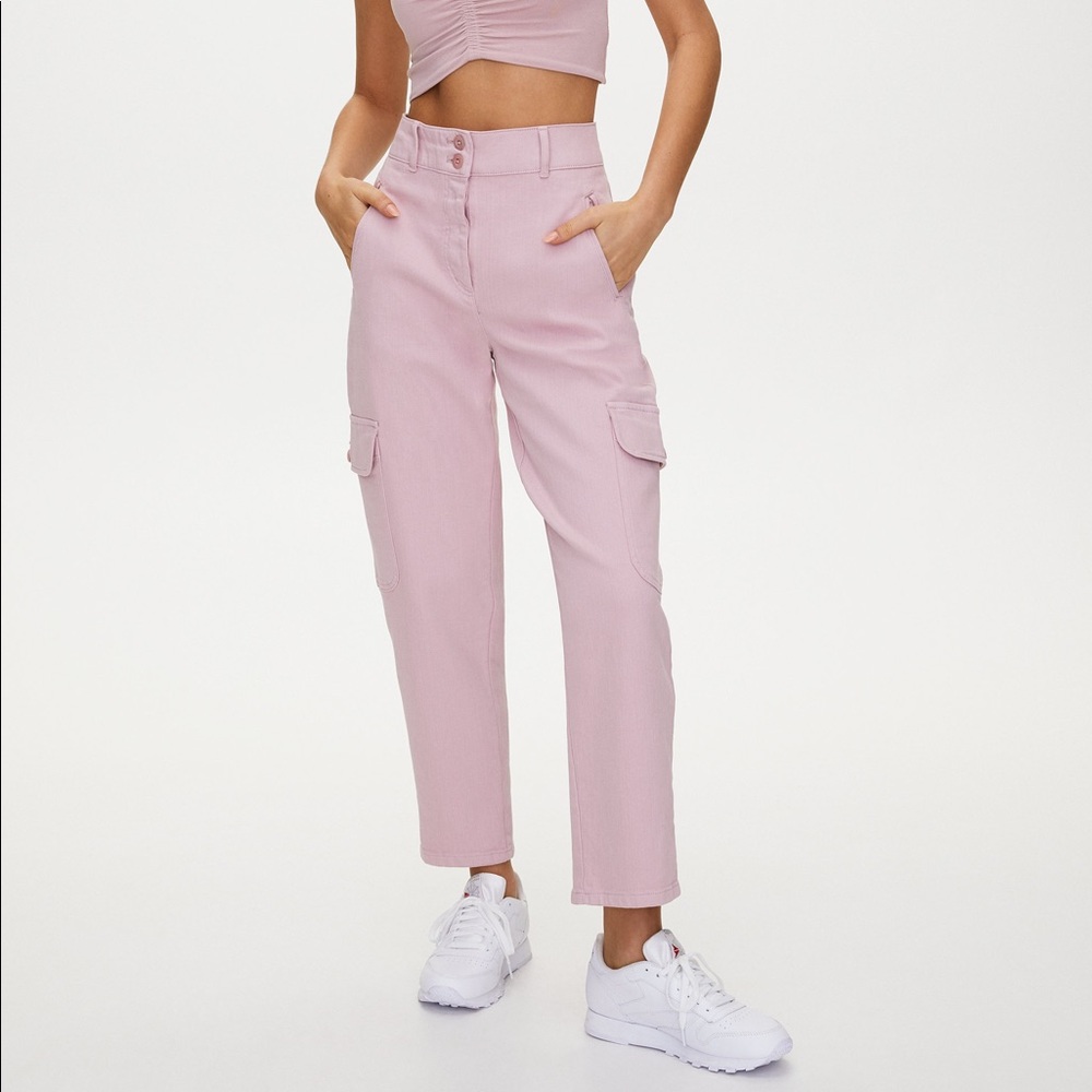 Aritzia Wilfred Free Modern Cargo Pant